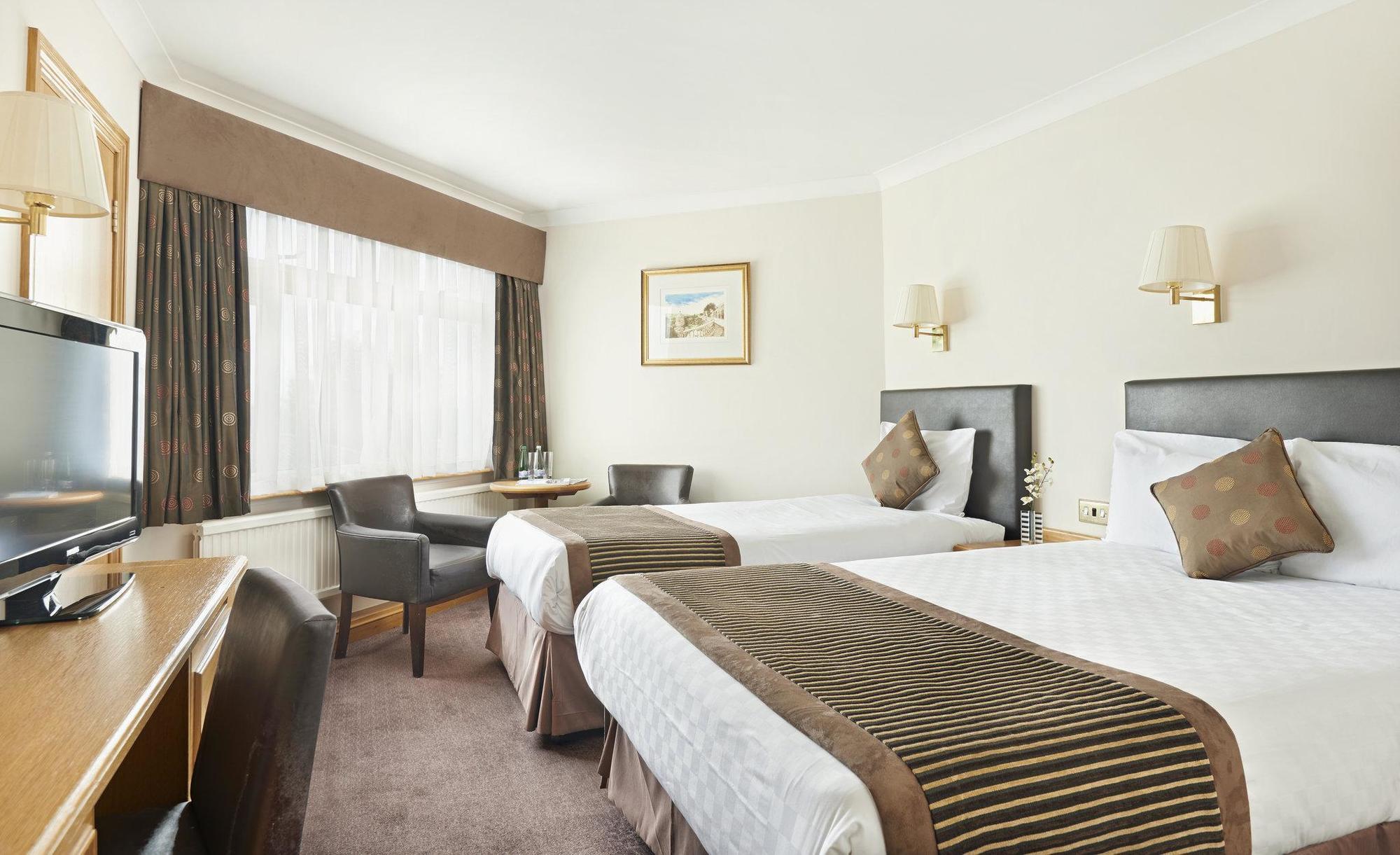 Leonardo Hotel צ'לטנהם מראה חיצוני תמונה